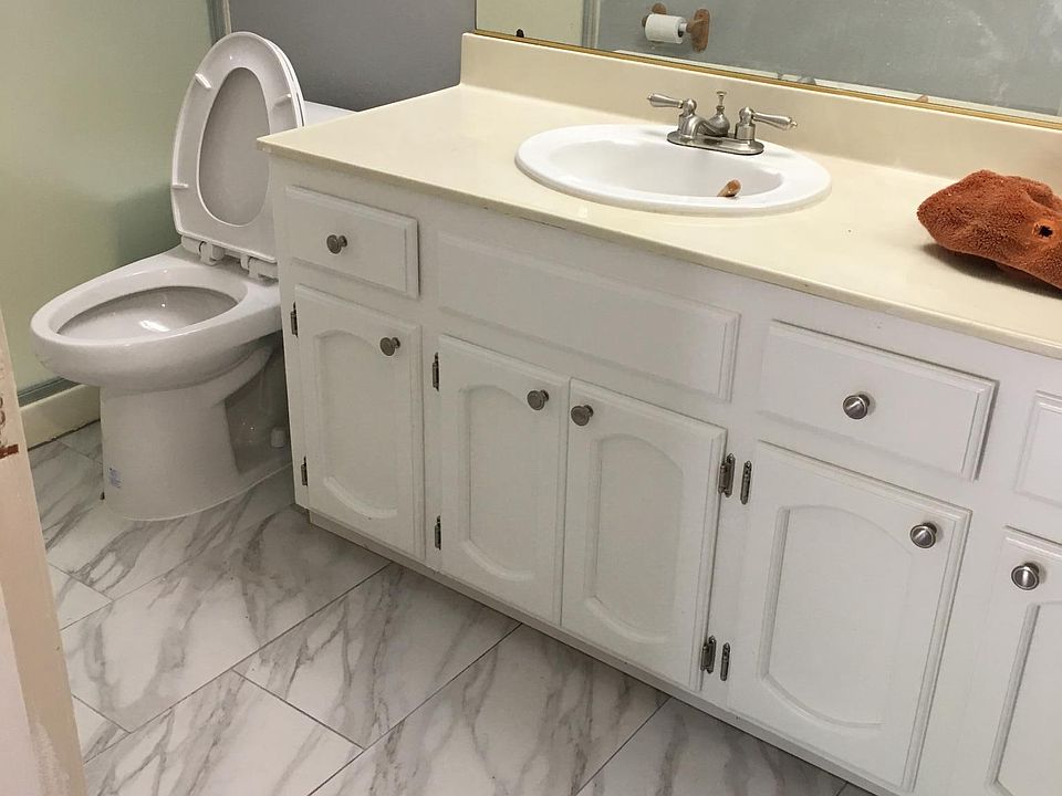 Guest bath