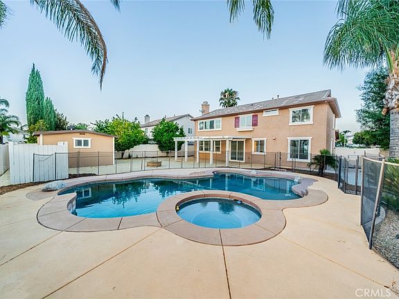 3rd image of 33630 Eugenia Ln