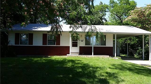 1st image of 10583 Clarendon Ave