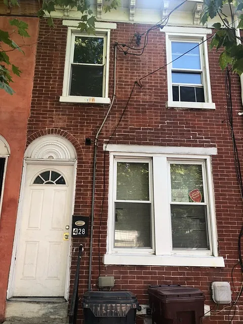428 S Claymont St