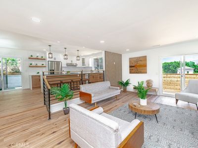 3823 Sunshine Ct, Studio City, CA, 91604