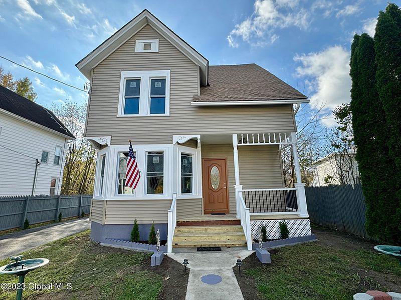 2nd image of 106 Quackenbush Street