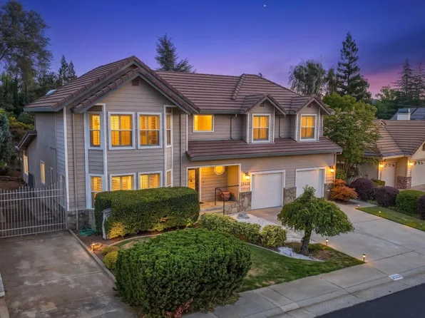 12422 Jeremiah Dr, Auburn, CA 95603