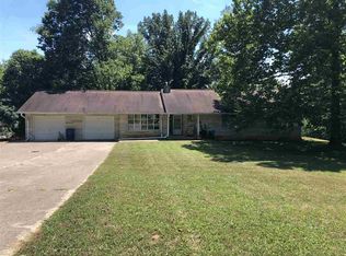 1734 Saddler Dr, Bedford, IN