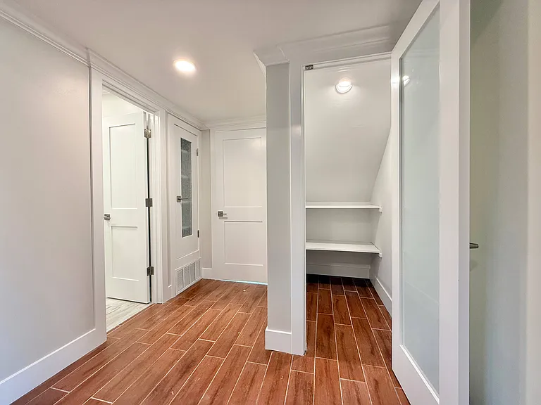 12902 Barranca Ln — Photo 10
