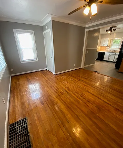 942 Frederick Ave NW — Photo 8