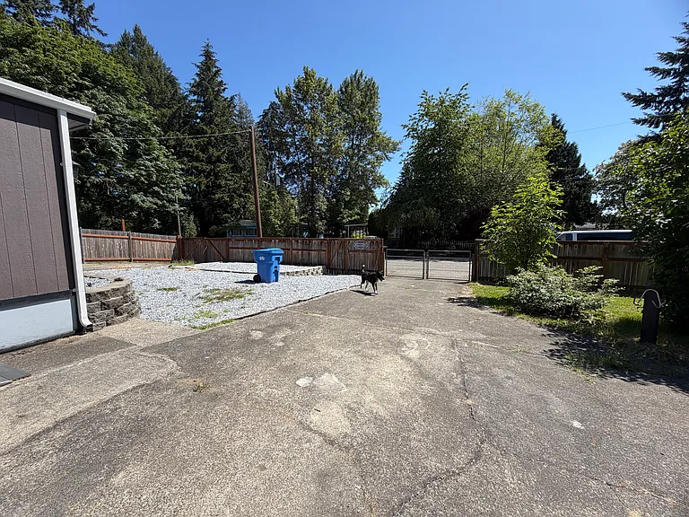 81st Avenue Ct E — Photo 5