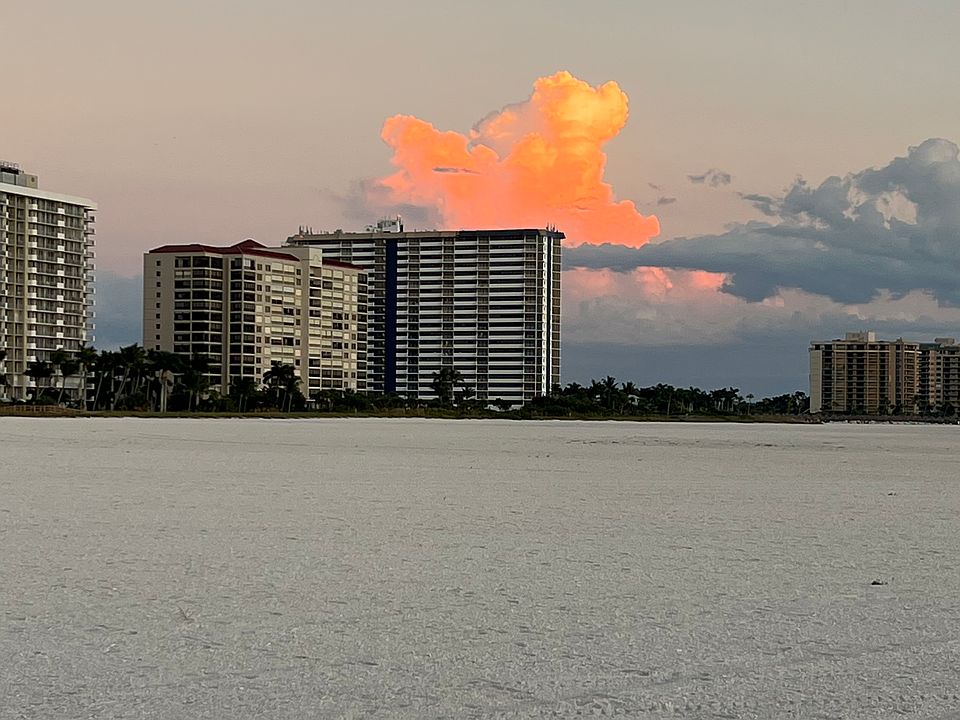 1st image of 601 Seaview Ct APT C512