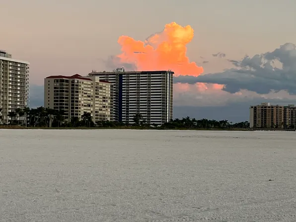 601 Seaview Ct, Marco Island, FL