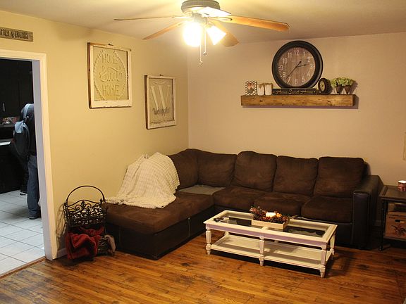 5th image of 406 N Preston St