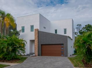 3621 E Renellie Cir, Tampa, FL 33629