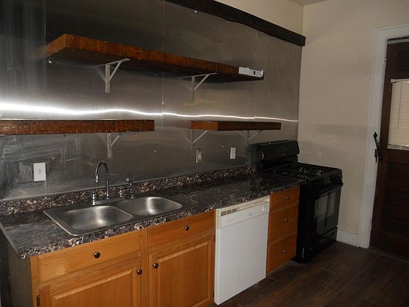4th image of 222 Lexington Ave APT 5