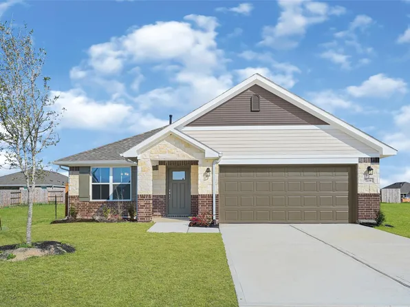 2238 W Post Oak Cir, Dayton, TX 77535