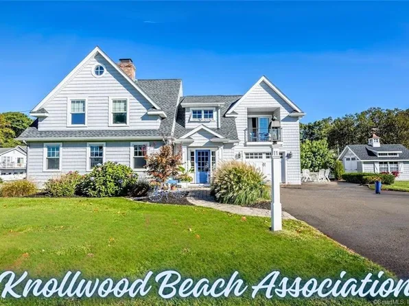 11 Beechwood Road, Old Saybrook, CT 06475