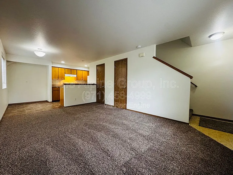 8314 SE Yamhill St #1 — Photo 3