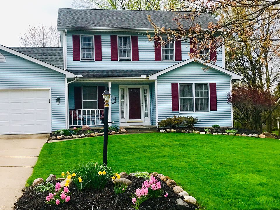 1st image of 15281 Dewitt Dr