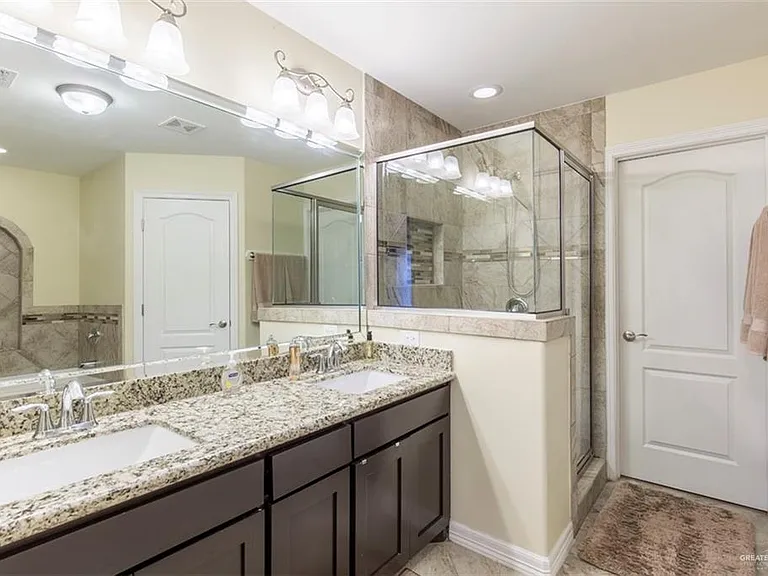 2107 W Mimosa Dr — Photo 11