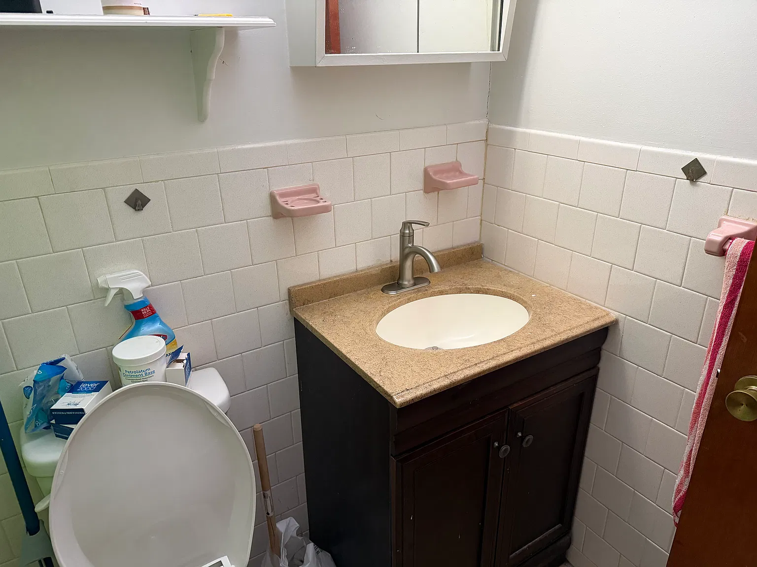 Studio, 300 sqft, $1,800 — Photo 4