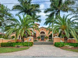 7001 SW 73rd Ct, Miami, FL 33143