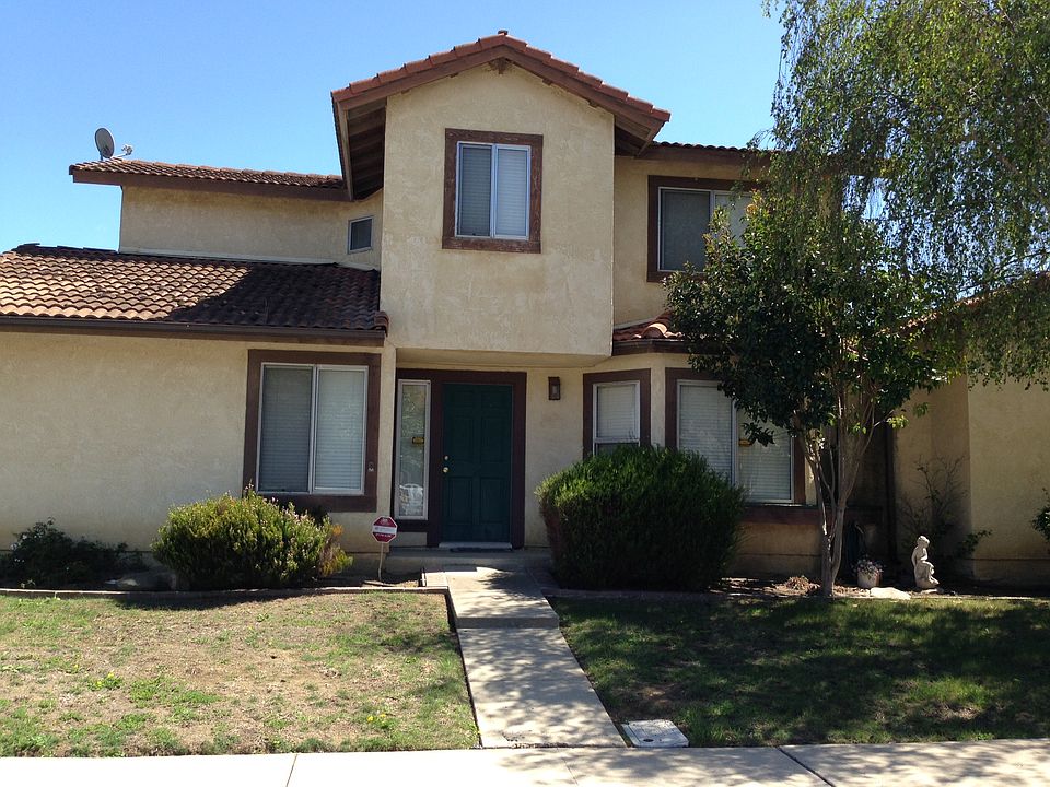 1st image of 615 Summerwood Ln