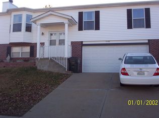 1906 Saint Christopher Way, Arnold, MO 63010