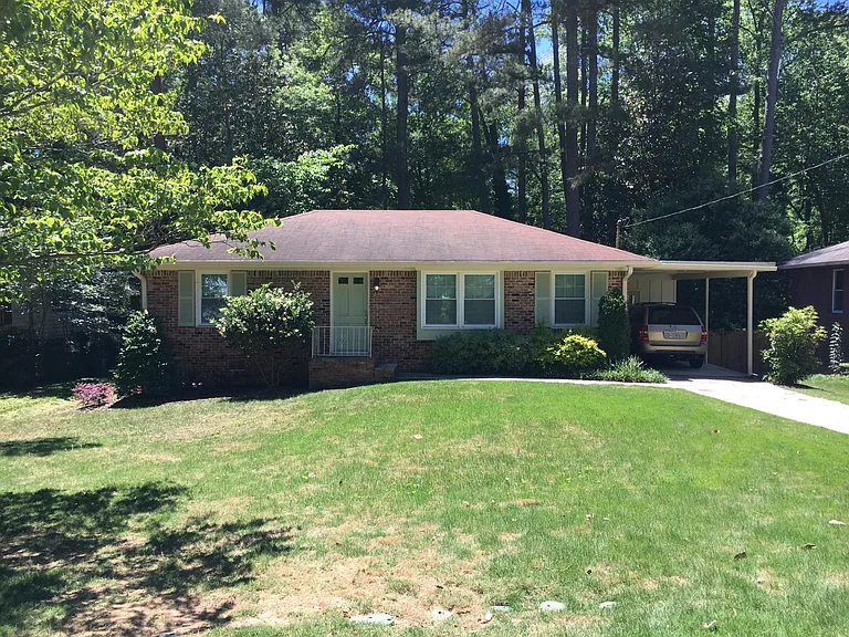 1659 Wayland Cir NE — Photo 1