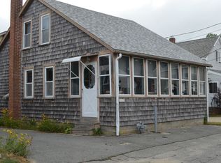 59 Pleasant St, Wareham, MA 02571