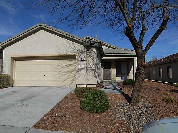 2nd image of 3188 Robins Creek Pl