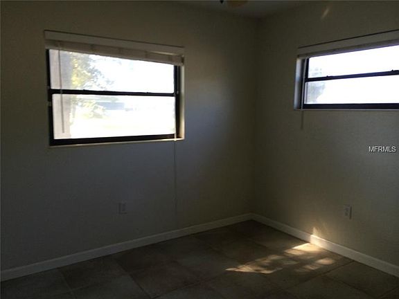 4th image of 6309 Hillwood Dr