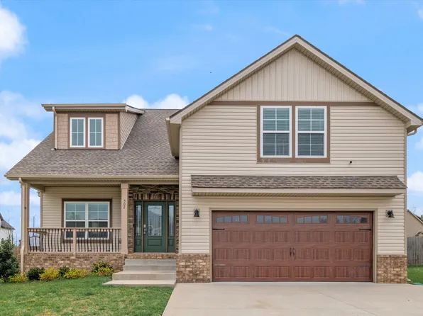 502 Latham Ct, Clarksville, TN 37043