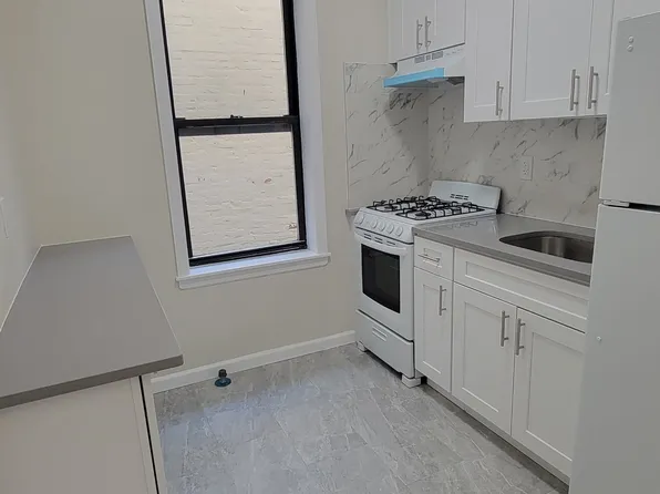 25-58 35th Street image 1 of 10