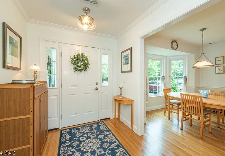 31 Cooper Ln — Photo 3