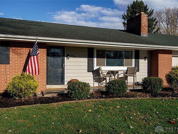 4th image of 824 Fawcett Dr