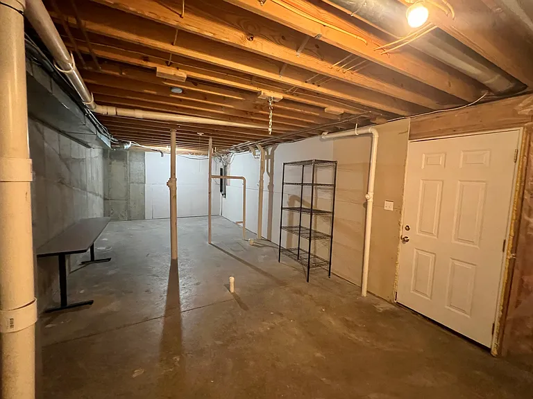 3745 Lemay Woods Dr — Photo 23