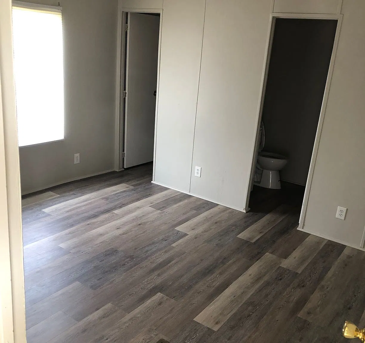 3 bed, $995 — Photo 4