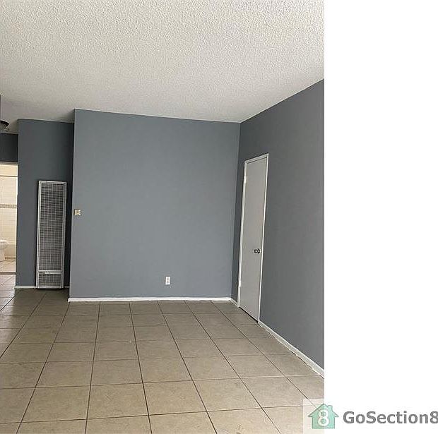 1st image of 8810 Tobias Ave