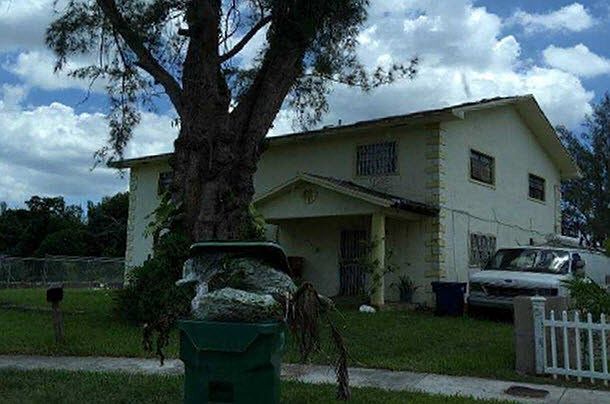 2nd image of 10555 NW 21st Ave