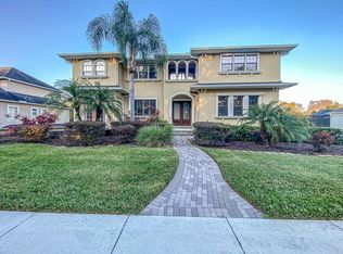 13208 Waterford Run Dr, Riverview, FL 33569