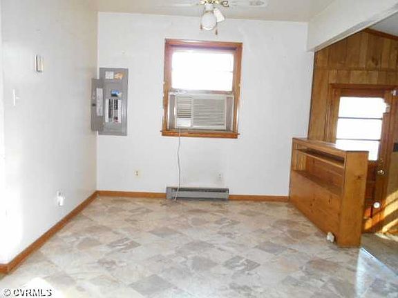 4th image of 2400 Norfolk St