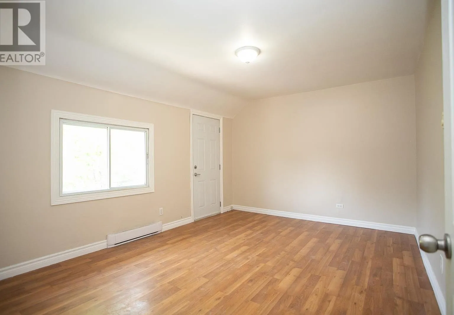 84 Wallace Terrace Sault Ste. Marie — Photo 3