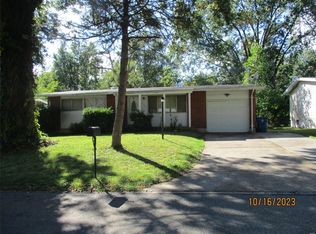 10309 Quaker Dr, Saint Louis, MO