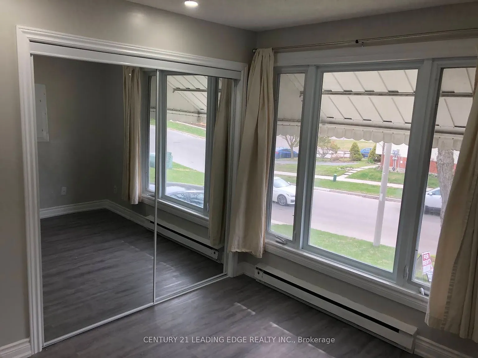 2 bed, $2,200 — Photo 4