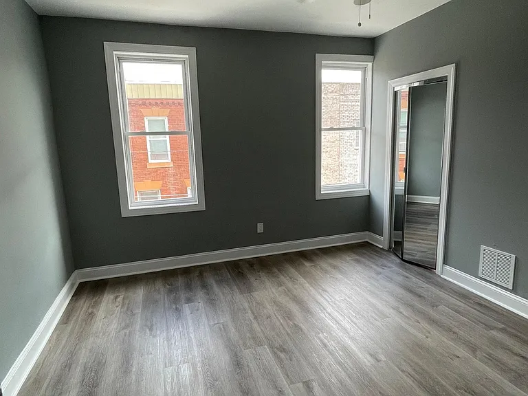 2628 S Carlisle St — Photo 9