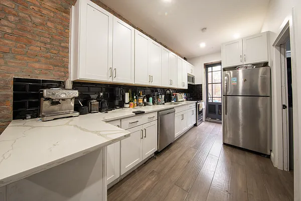 Rented by Corcoran | media 2