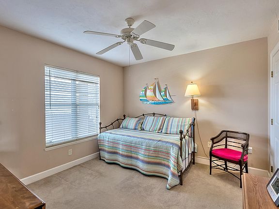 5th image of 420 Bouchelle Dr APT 302