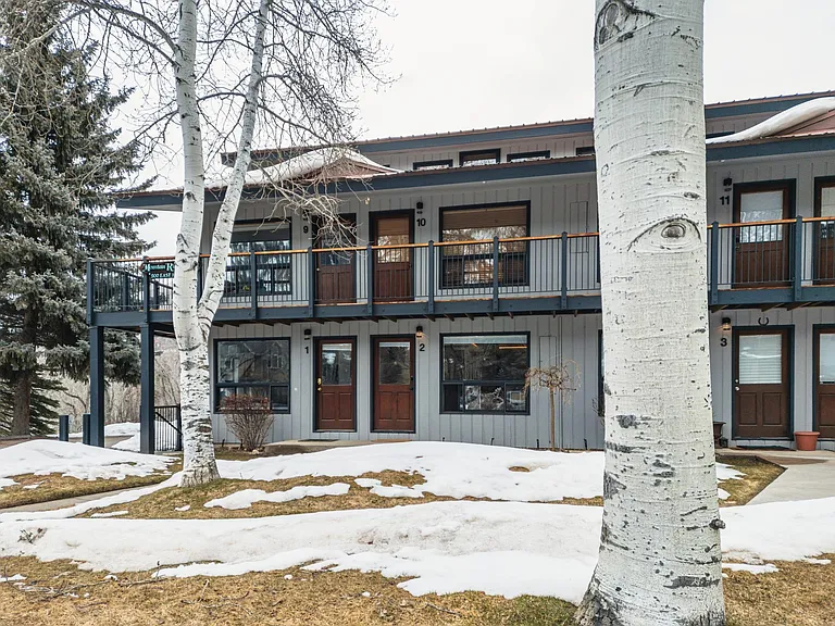 900 E Hopkins Ave #2 — Photo 19