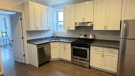 30-36 Steinway Street, #3