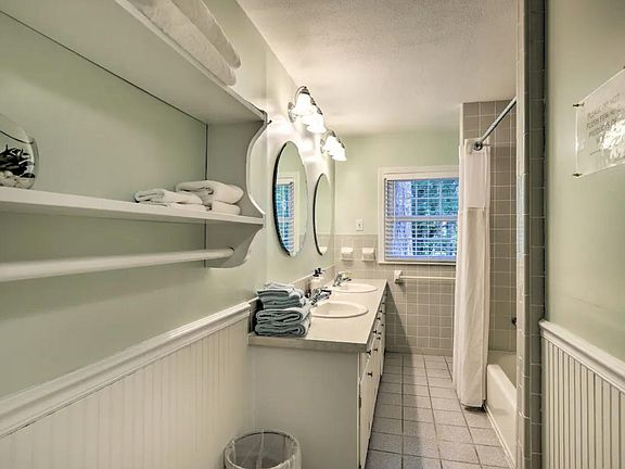 Shared large bathroom