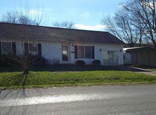 1315 W Concord St, Marion, IL 62959