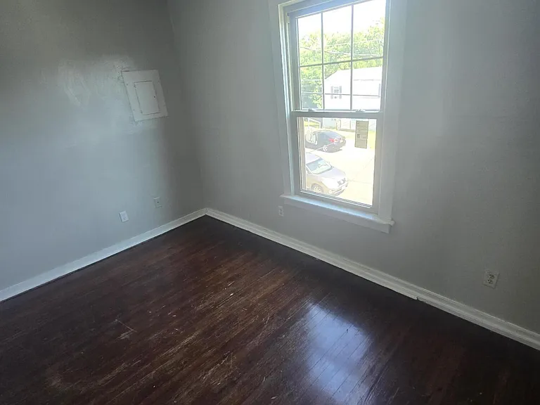 118 Patton Ave NW #B — Photo 3